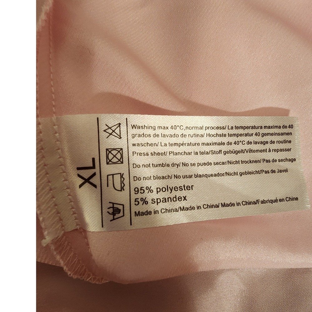NWOT Pink Satin‎ Heart Print Pajama Set XL Cami Top Ruffle Shorts Sleepwear - Picture 5 of 6